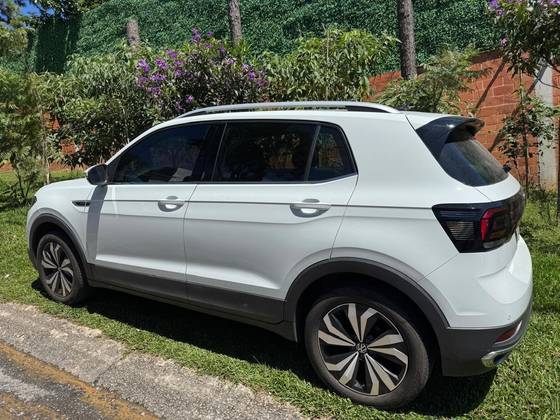 VOLKSWAGEN T-CROSS 1.4 250 TSI TOTAL FLEX HIGHLINE AUTOMÁTICO
